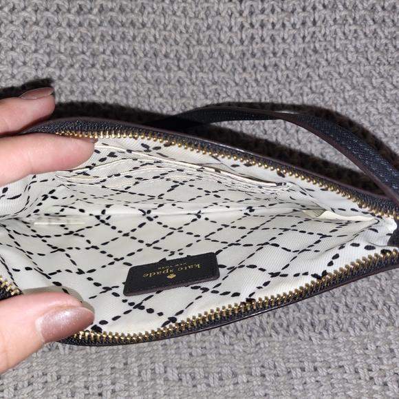 Kate Spade Wristlet - Picture 4 of 4